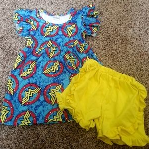 ❌SOLD❌Wonder Woman Boutique Set